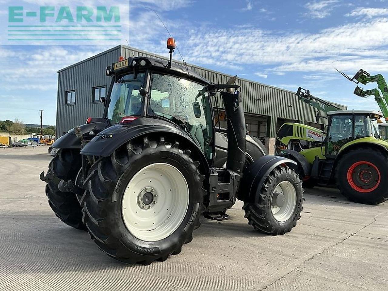 Traktor des Typs Valtra t194 versu tractor (st20936) Versu, Gebrauchtmaschine in SHAFTESBURY (Bild 9)