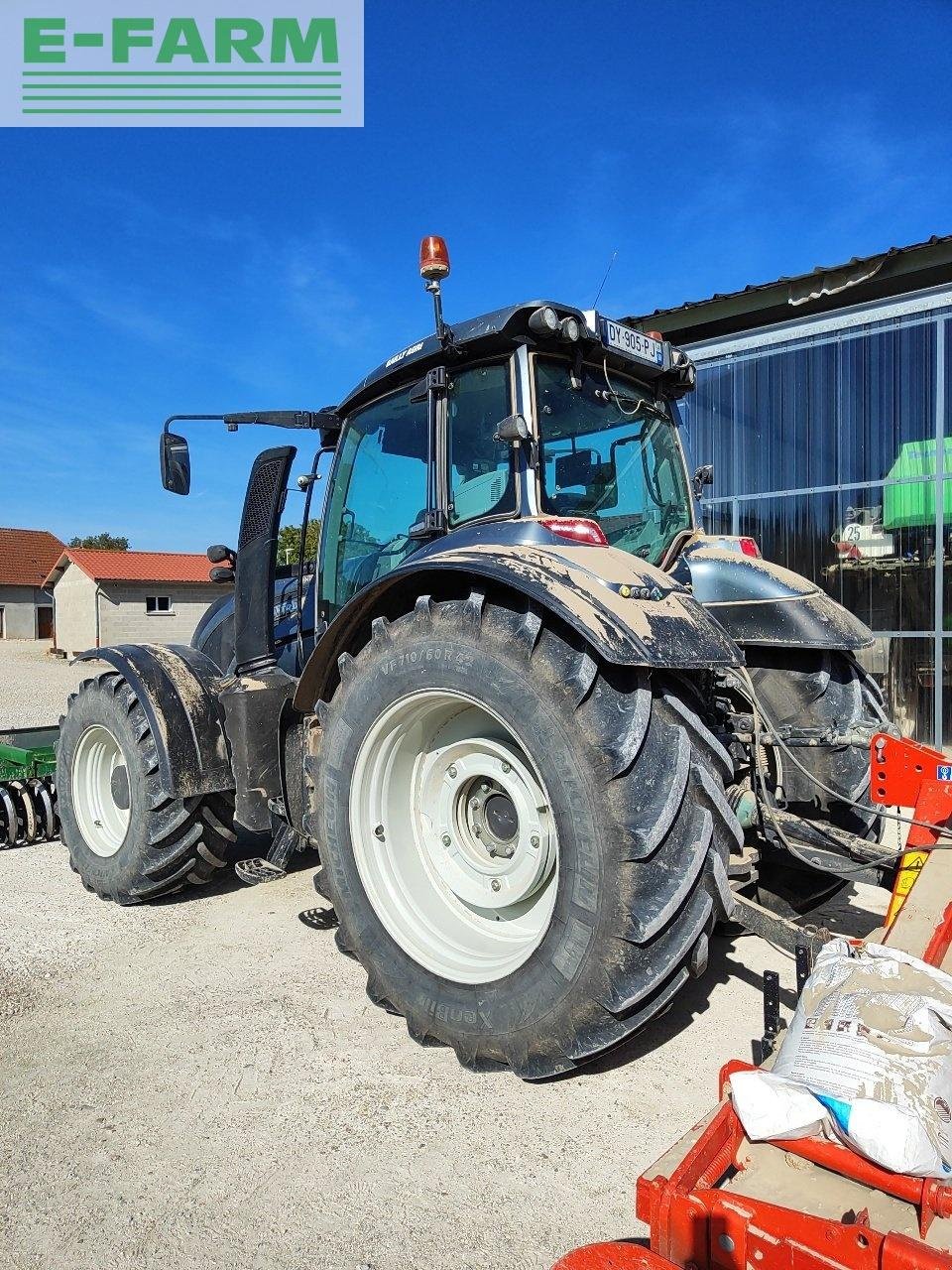 Traktor Türe ait Valtra t194, Gebrauchtmaschine içinde CHAUVONCOURT (resim 4)