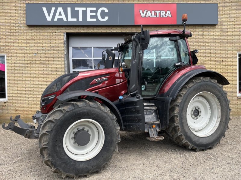 Traktor del tipo Valtra T194A, Gebrauchtmaschine In Egtved