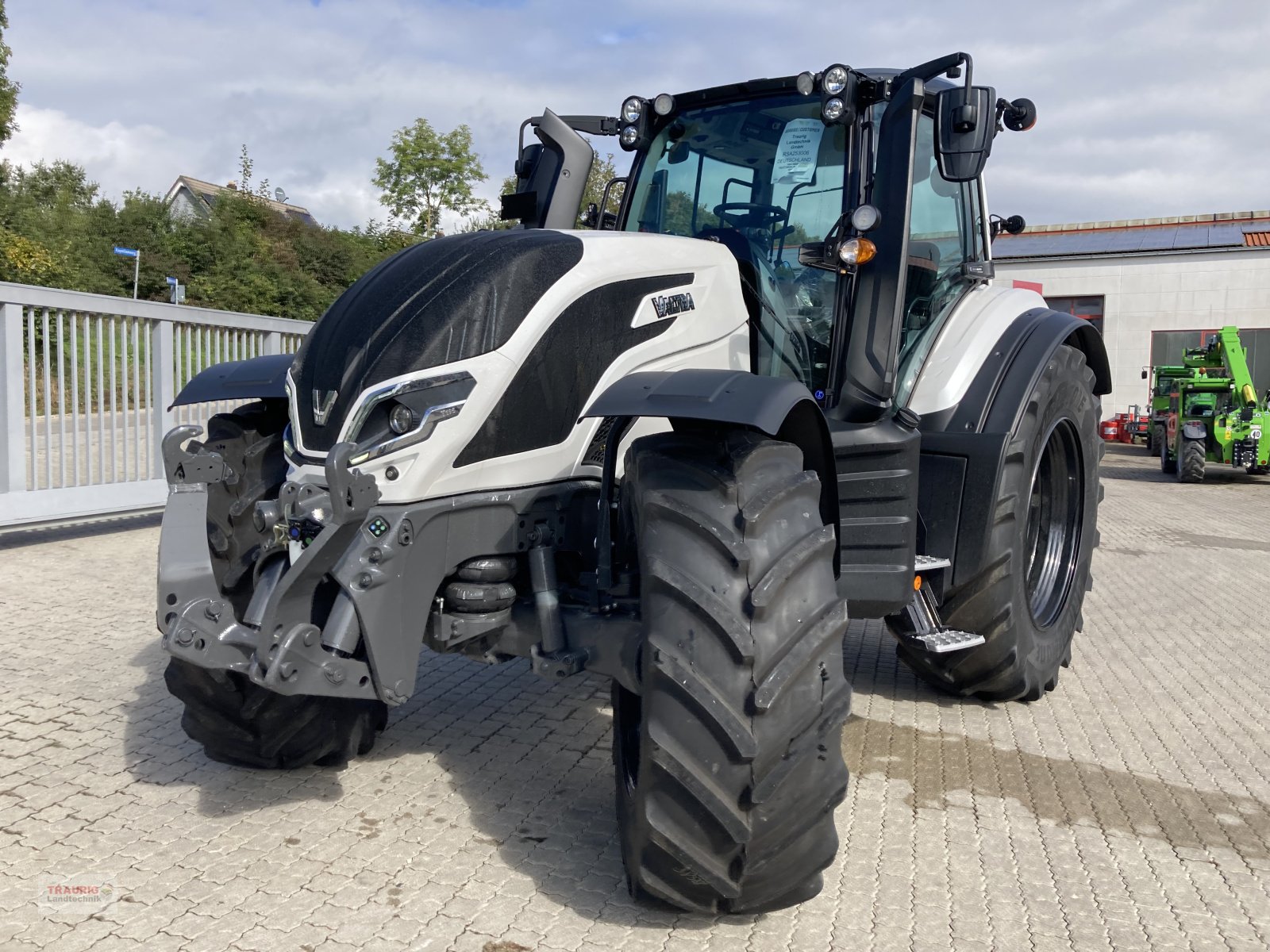 Traktor a típus Valtra T195D mit Vollausstattung, Neumaschine ekkor: Mainburg/Wambach (Kép 2)