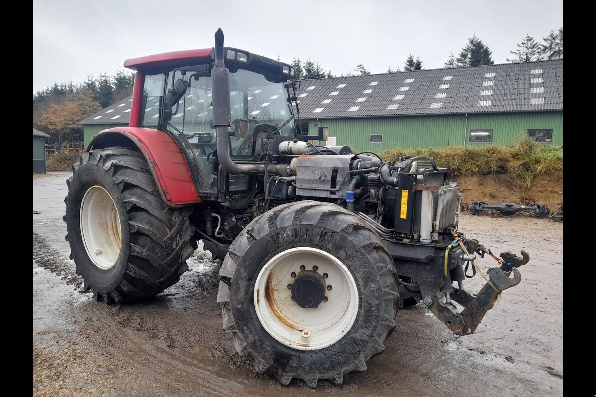 Traktor Türe ait Valtra T202, Gebrauchtmaschine içinde Viborg (resim 2)