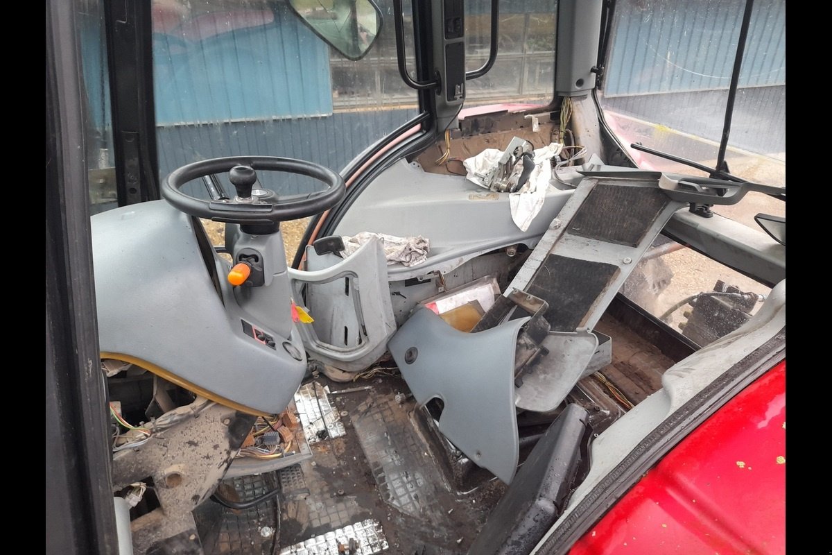 Traktor del tipo Valtra T202, Gebrauchtmaschine In Viborg (Immagine 4)