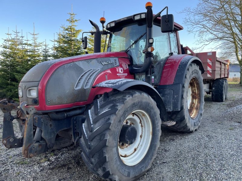 Traktor del tipo Valtra T202, Gebrauchtmaschine In Hadsten (Immagine 1)