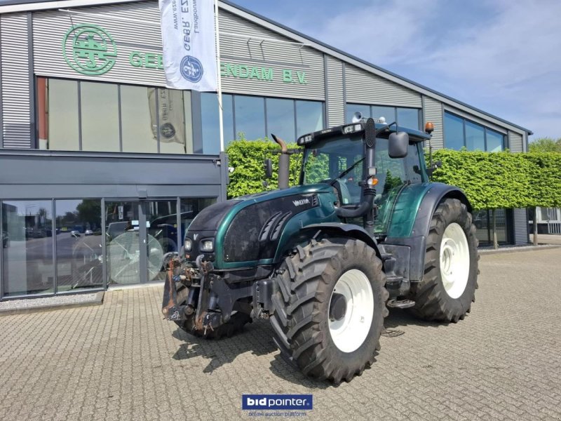 Traktor типа Valtra T202, Gebrauchtmaschine в Deurne (Фотография 1)