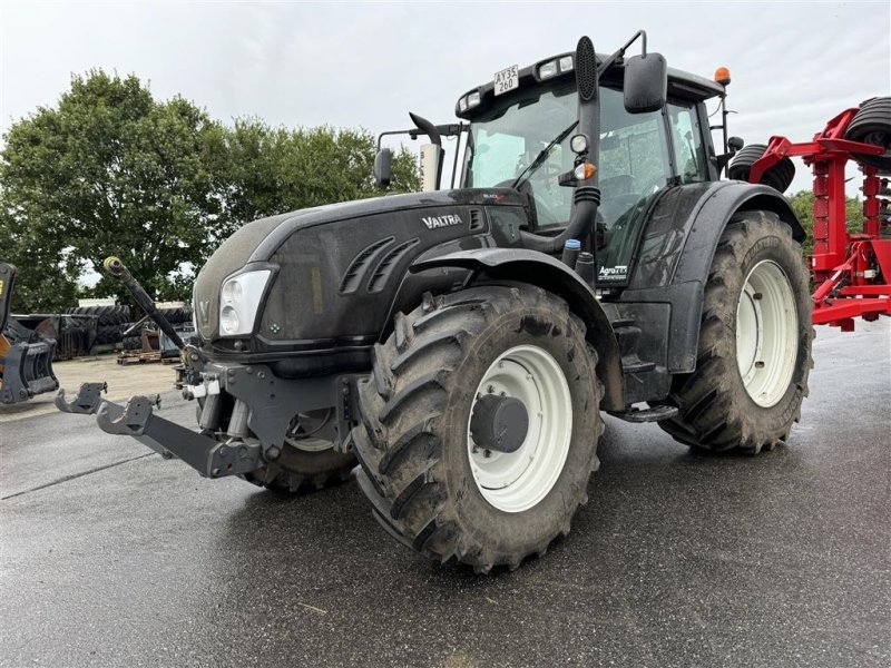 Traktor tipa Valtra T213 Versu BLACK EDTION! MED AUTOSTYRING!, Gebrauchtmaschine u Nørager (Slika 1)