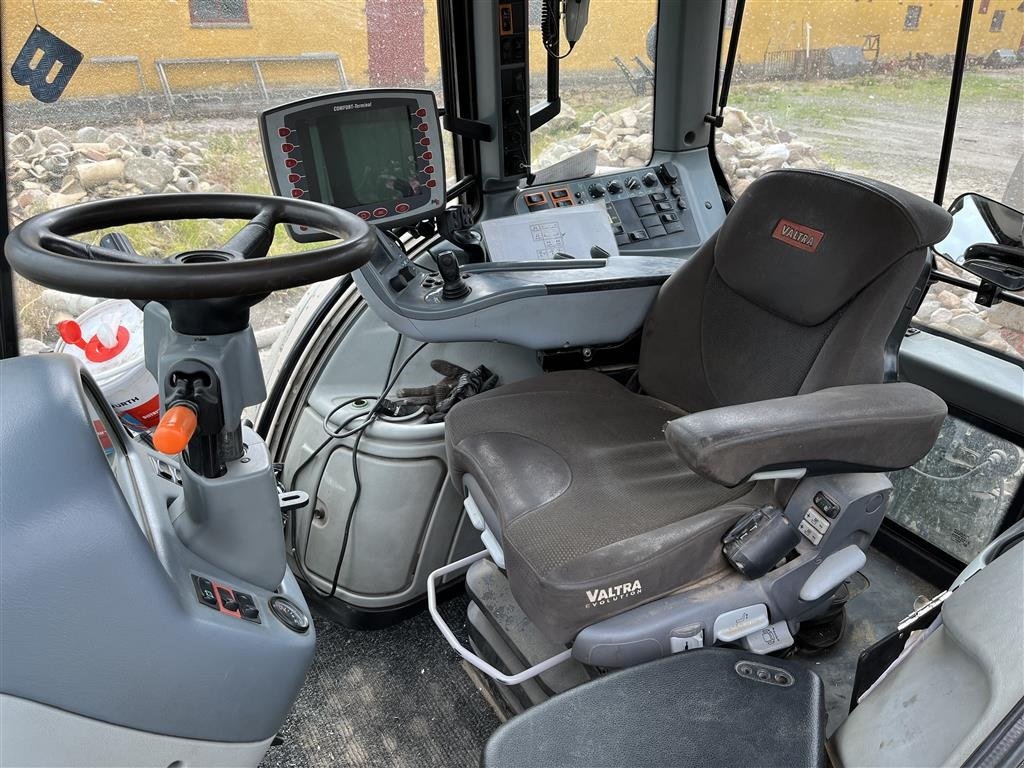 Traktor typu Valtra T213 Versu, Gebrauchtmaschine w Høng (Zdjęcie 5)