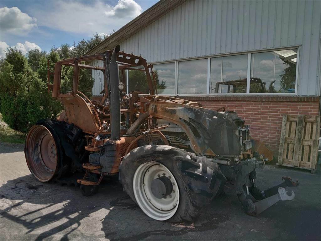 Traktor del tipo Valtra T213, Gebrauchtmaschine In Hemmet (Immagine 1)