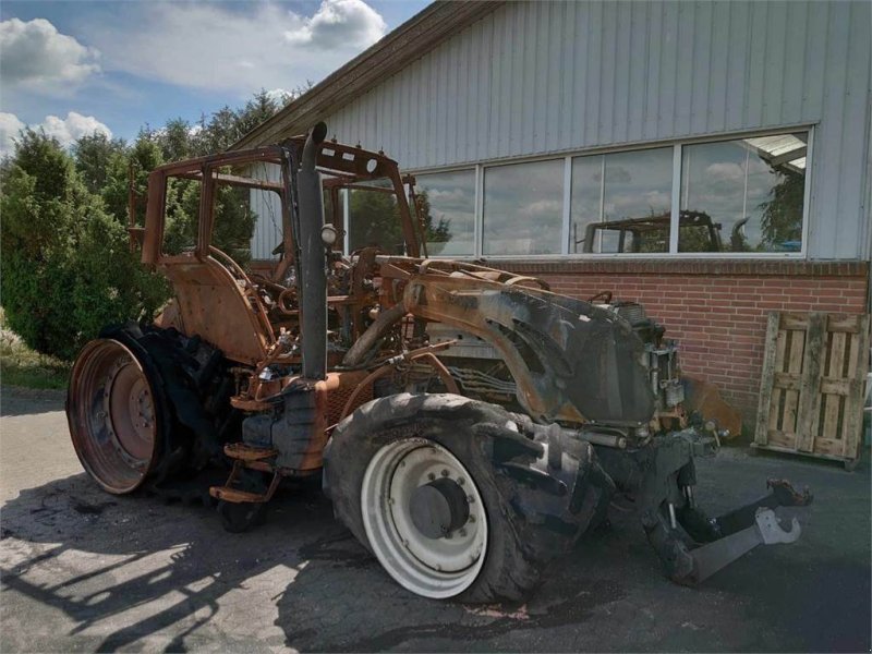 Traktor of the type Valtra T213, Gebrauchtmaschine in Hemmet (Picture 1)