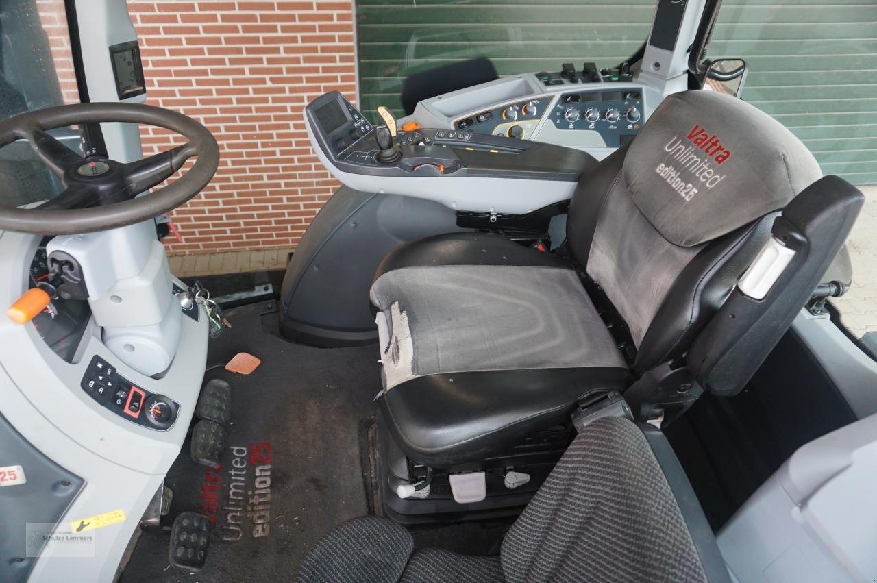 Traktor des Typs Valtra T214 Direct FZW, Gebrauchtmaschine in Borken (Bild 11)