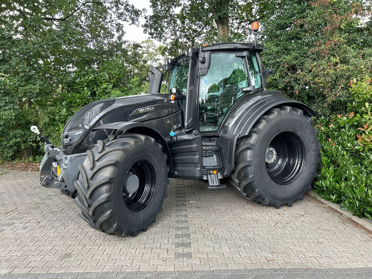 Traktor van het type Valtra T214 Direct, Gebrauchtmaschine in Achterveld (Foto 1)