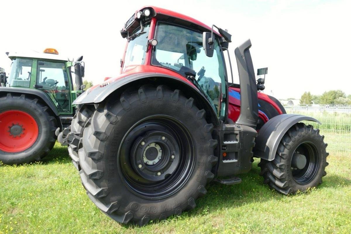 Traktor des Typs Valtra T214 Smart Touch, Gebrauchtmaschine in Gmünd (Bild 1)