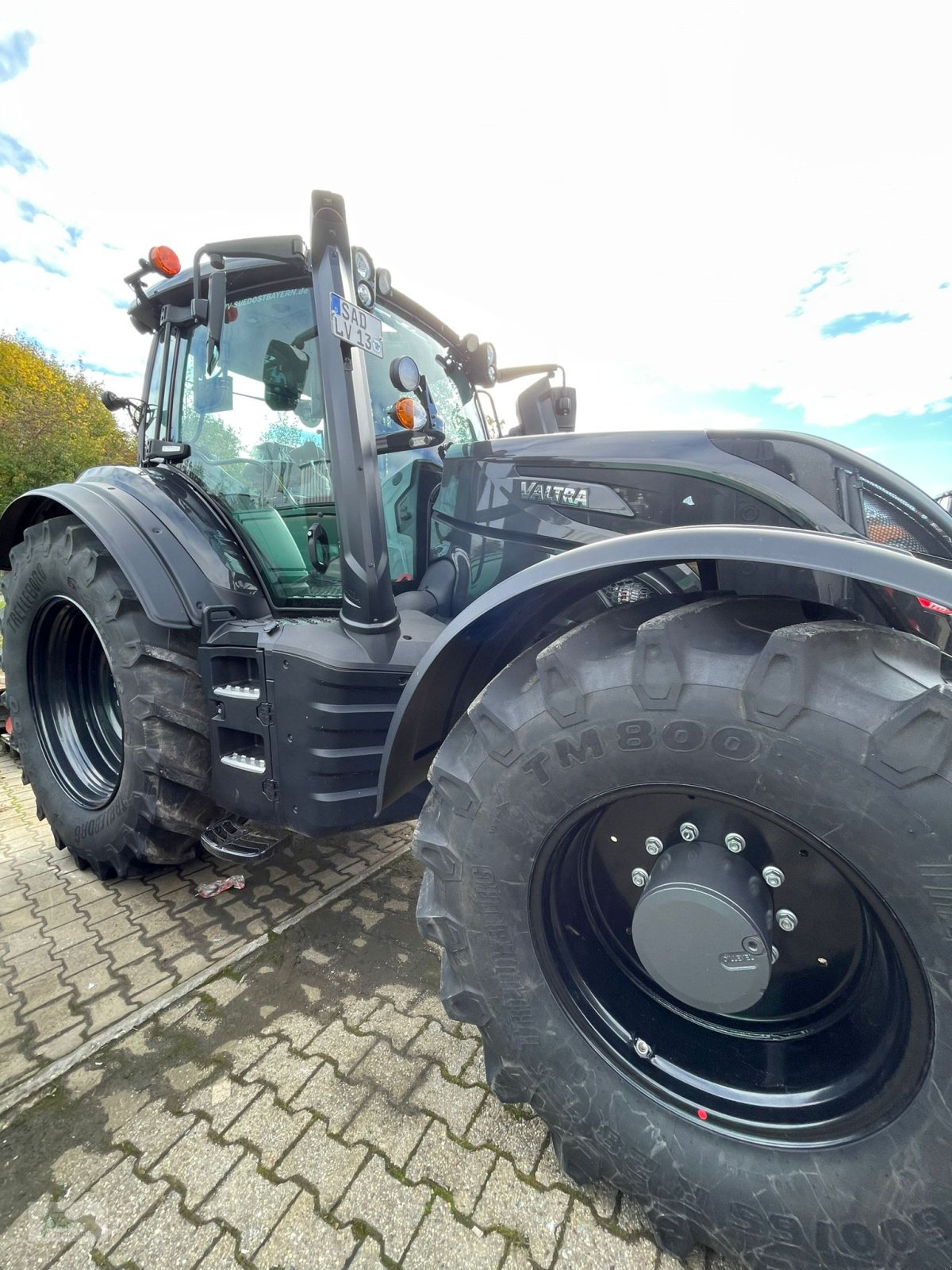 Traktor typu Valtra T215, Neumaschine v Bad Kötzting (Obrázok 1)