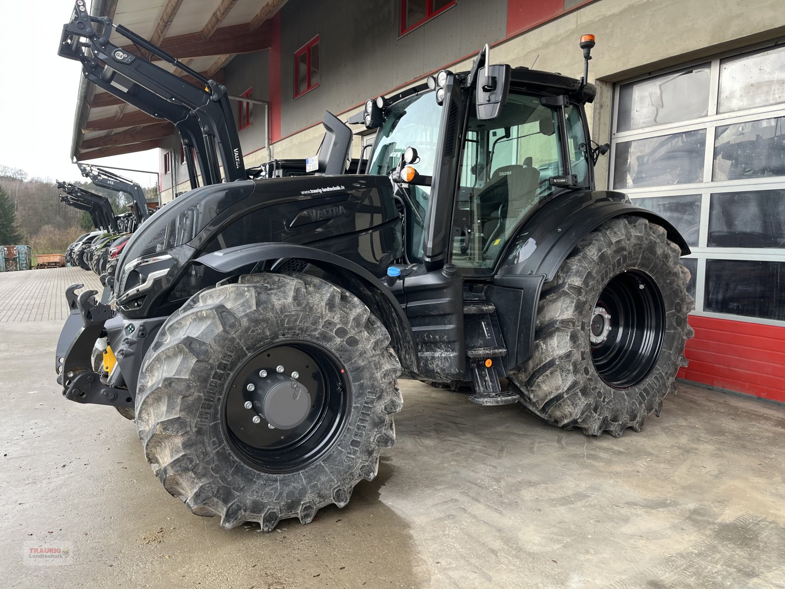 Traktor типа Valtra T215D, Neumaschine в Mainburg/Wambach (Фотография 13)