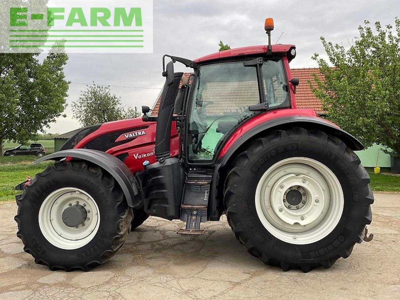 Traktor типа Valtra t234 a, Gebrauchtmaschine в SZEGED (Фотография 9)