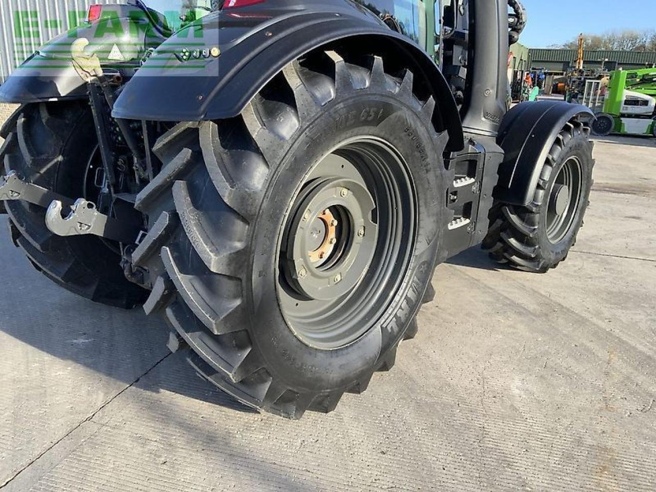 Traktor Türe ait Valtra t234 direct twin track reverse drive tractor (st21564) Direct, Gebrauchtmaschine içinde SHAFTESBURY (resim 15)