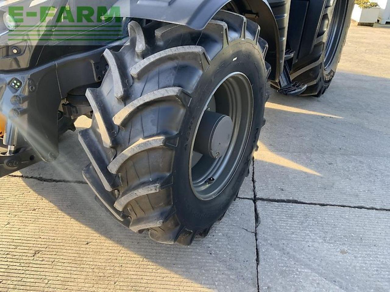 Traktor Türe ait Valtra t234 direct twin track reverse drive tractor (st21564) Direct, Gebrauchtmaschine içinde SHAFTESBURY (resim 21)