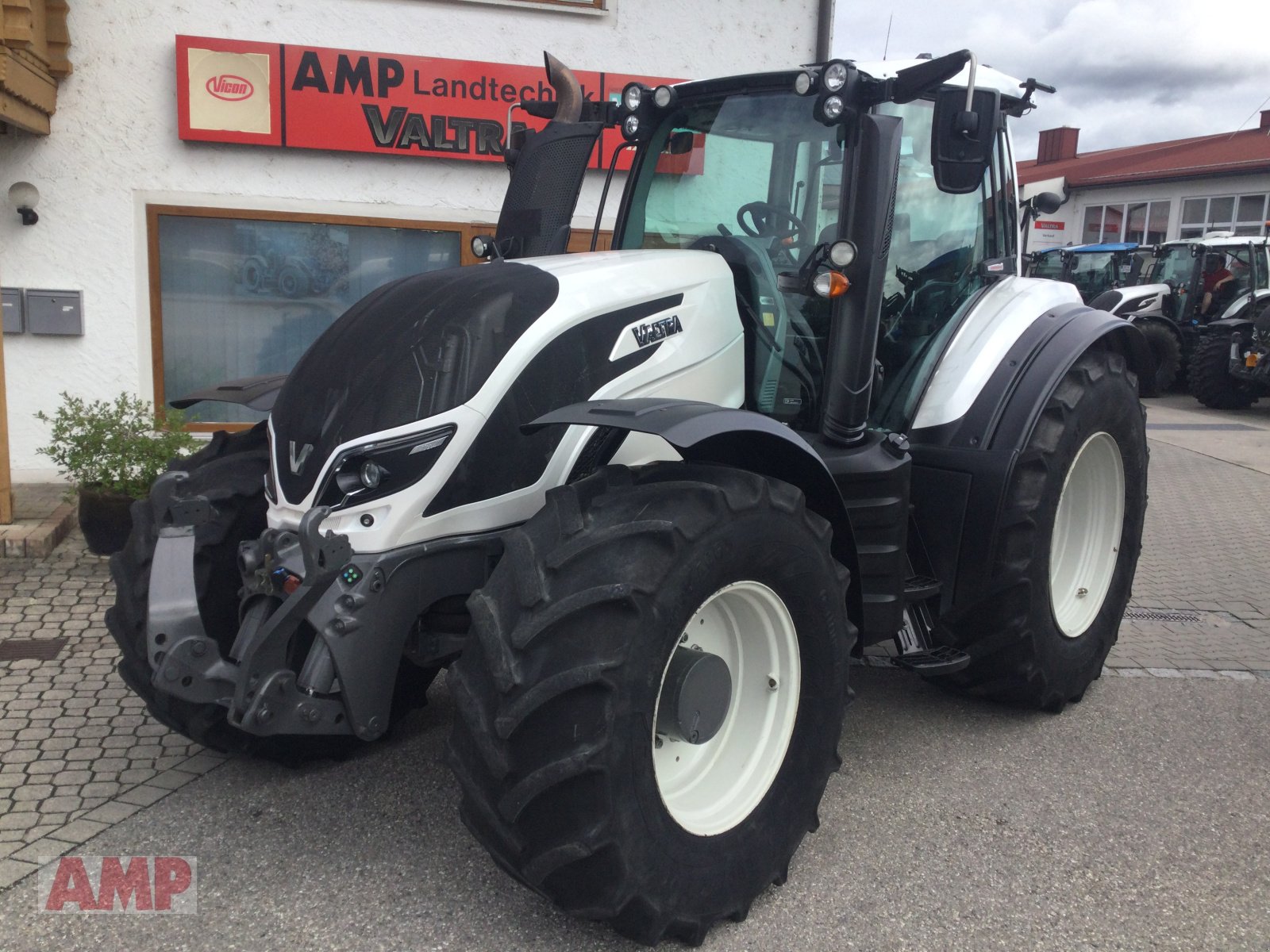 Traktor del tipo Valtra T234 V Versu, Gebrauchtmaschine In Teising (Immagine 1)