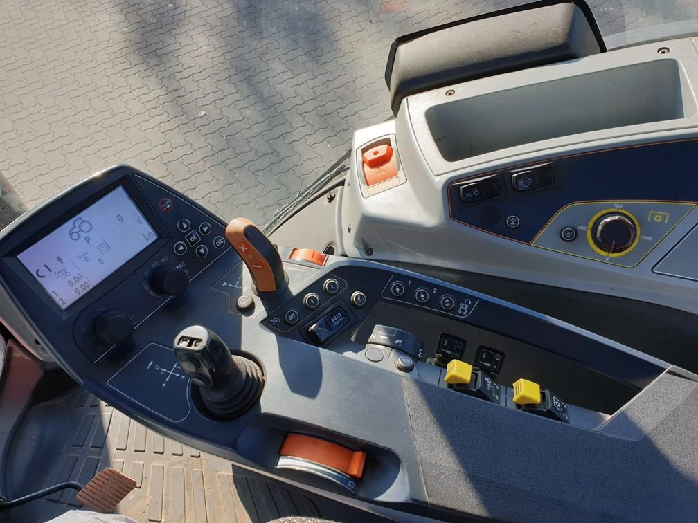 Traktor des Typs Valtra T234 V Versu, Gebrauchtmaschine in Bramsche (Bild 15)