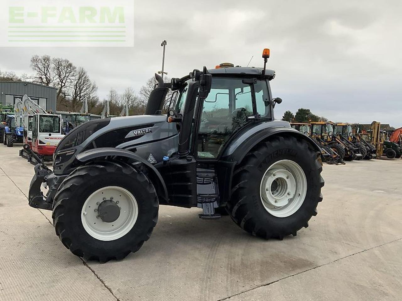 Traktor от тип Valtra t234 versu tractor (st21722) Versu, Gebrauchtmaschine в SHAFTESBURY (Снимка 5)