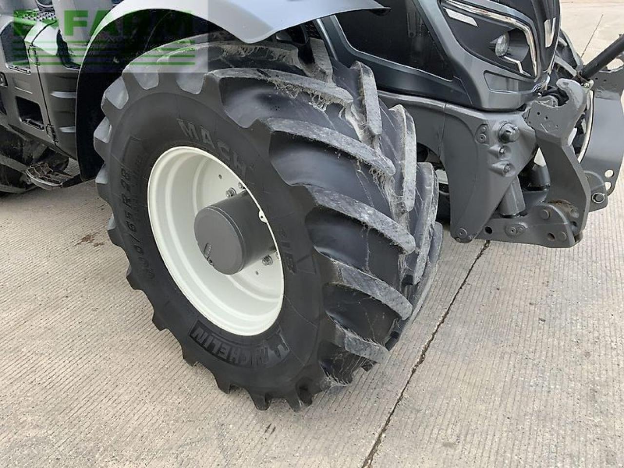 Traktor от тип Valtra t234 versu tractor (st21722) Versu, Gebrauchtmaschine в SHAFTESBURY (Снимка 10)