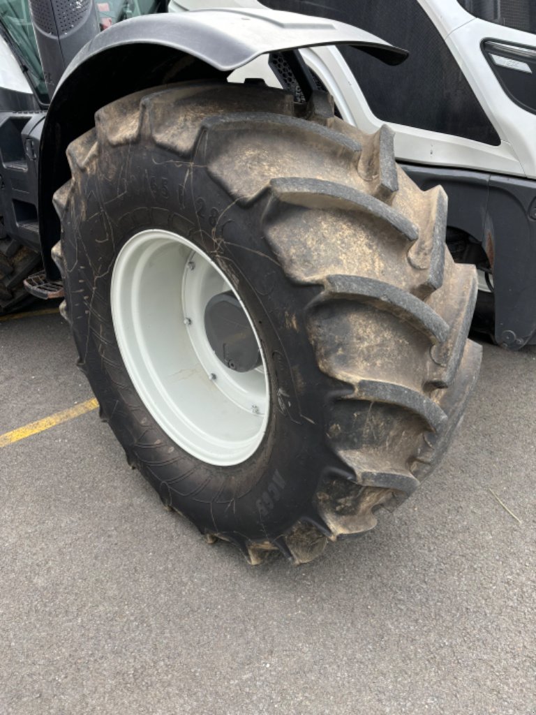 Traktor tip Valtra T234 Versu, Gebrauchtmaschine in FLERS (Poză 7)