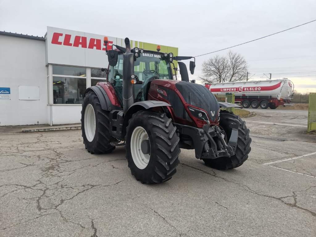 Traktor typu Valtra T234, Gebrauchtmaschine w Marolles (Zdjęcie 1)