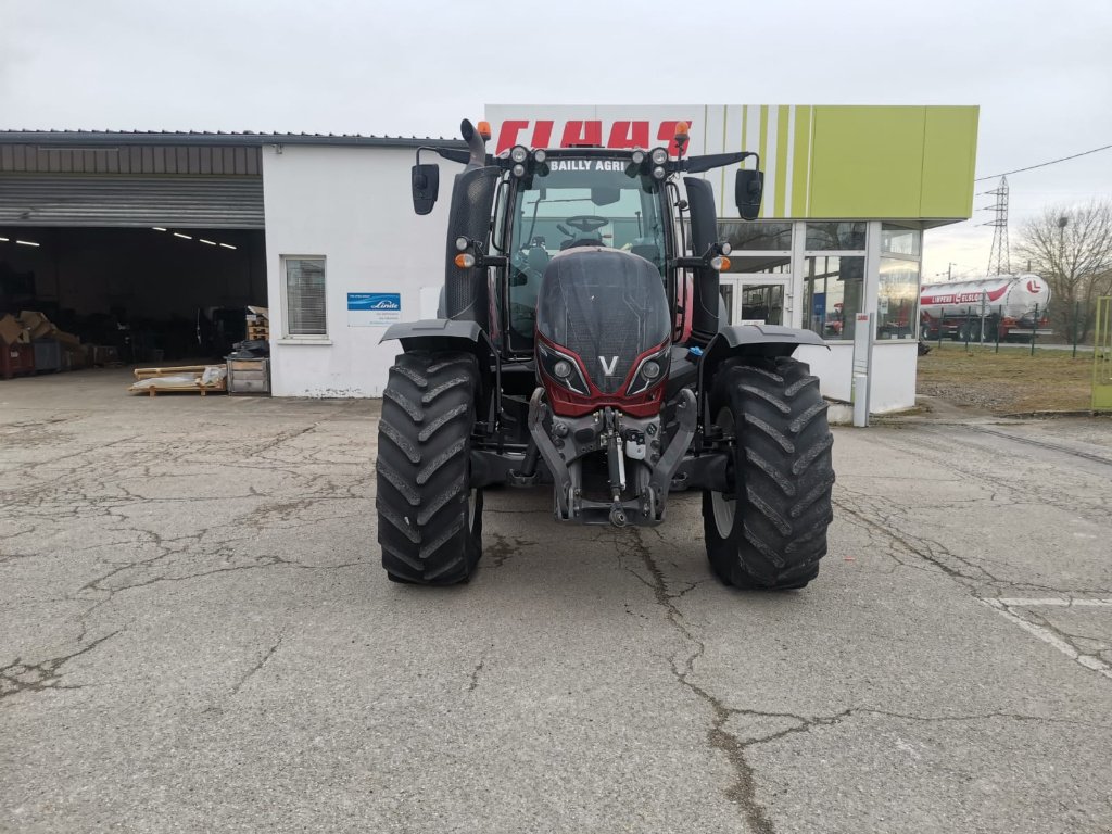 Traktor типа Valtra T234, Gebrauchtmaschine в Marolles (Фотография 3)