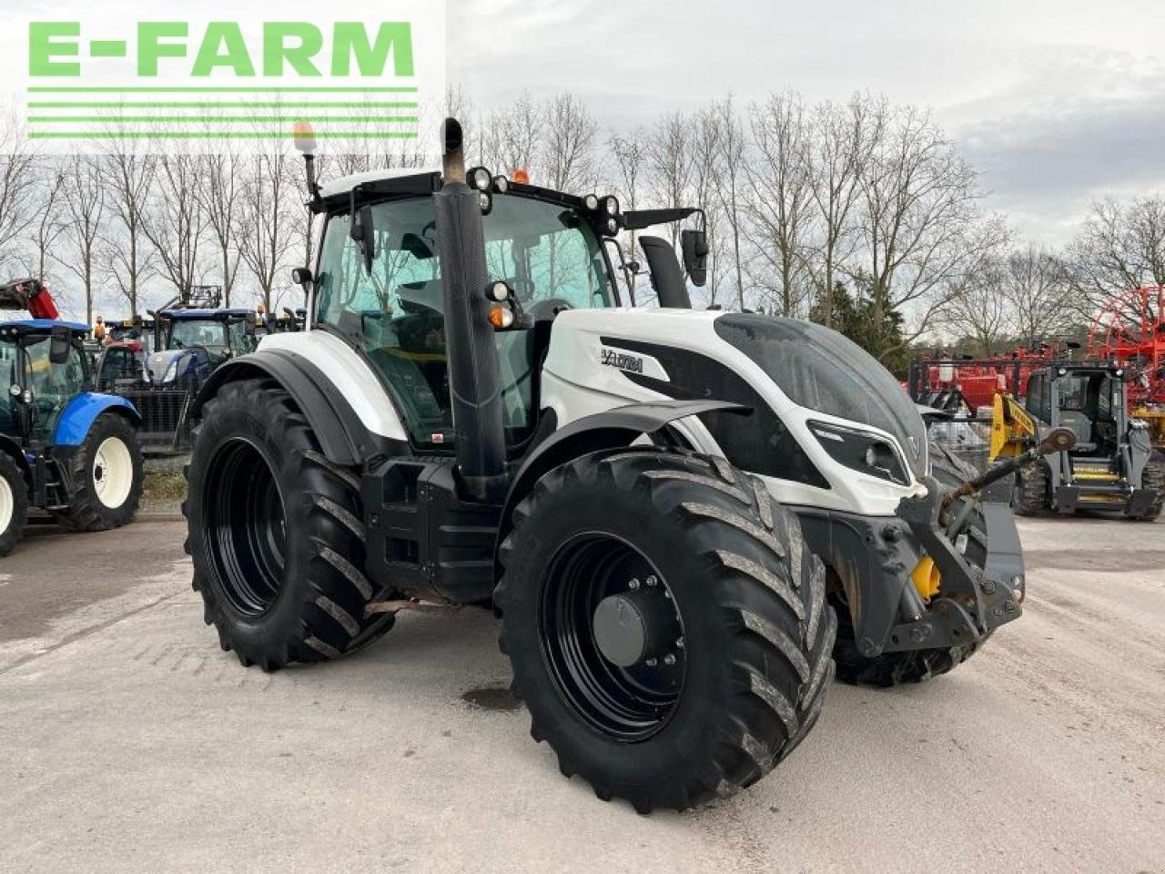 Traktor от тип Valtra t234, Gebrauchtmaschine в SHREWSBURRY (Снимка 11)