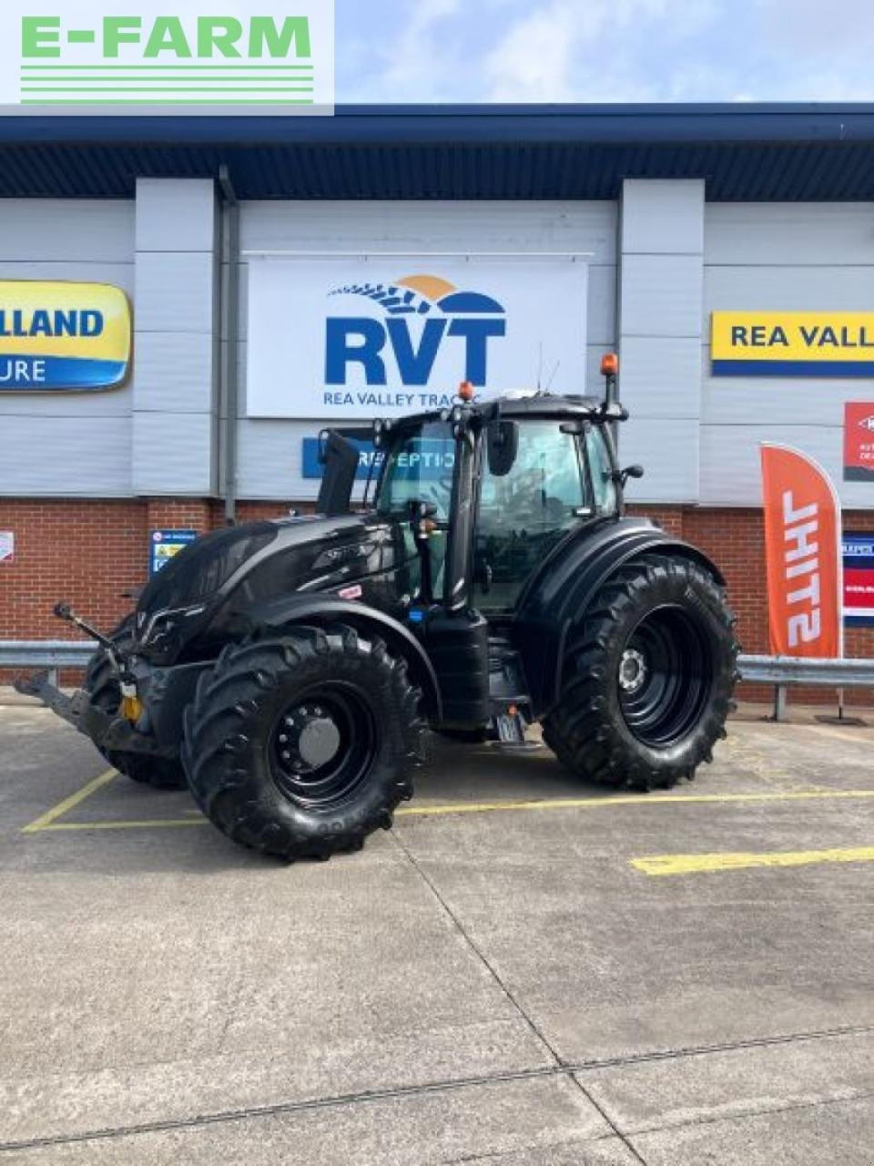 Traktor типа Valtra t234, Gebrauchtmaschine в SHREWSBURRY (Фотография 1)