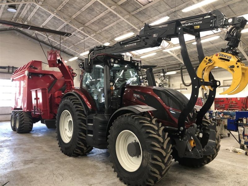 Traktor typu Valtra T234D Med Jake Kranbeslag og Kronos 709 kran, Gebrauchtmaschine v Egtved (Obrázok 1)