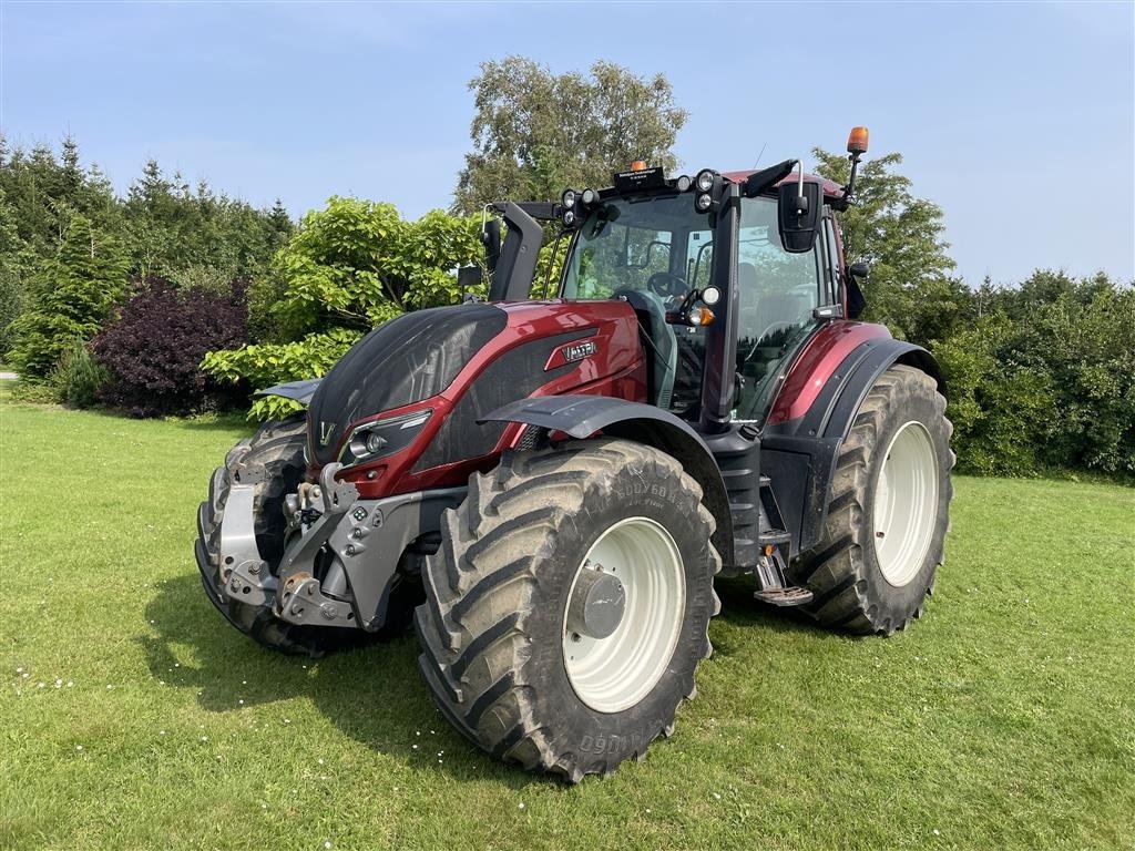 Traktor del tipo Valtra T234D SmartTouch GPS -RTK, Gebrauchtmaschine In Nimtofte (Immagine 2)