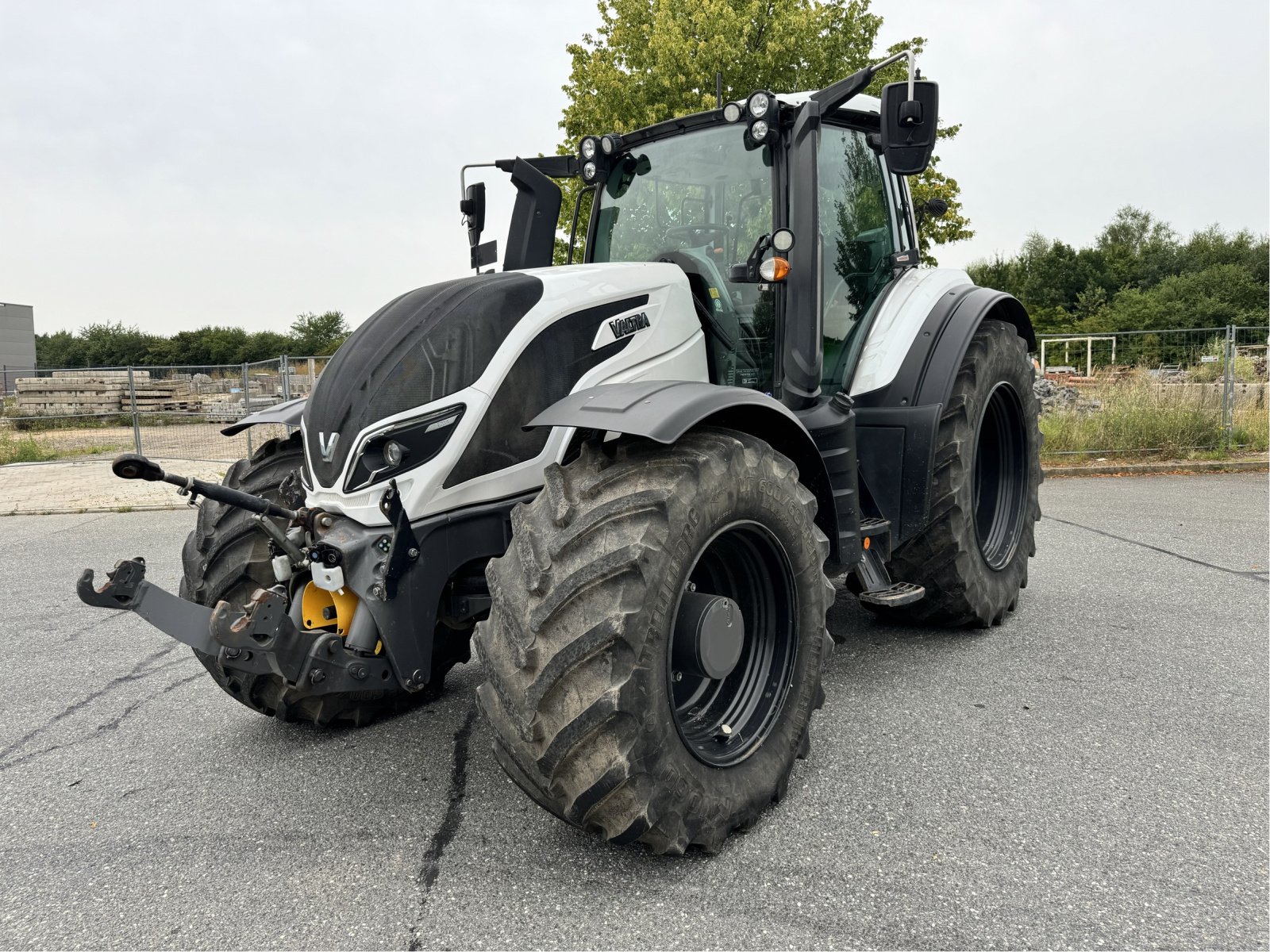 Traktor del tipo Valtra T234D SmartTouch MR19, Gebrauchtmaschine en Gadebusch (Imagen 1)