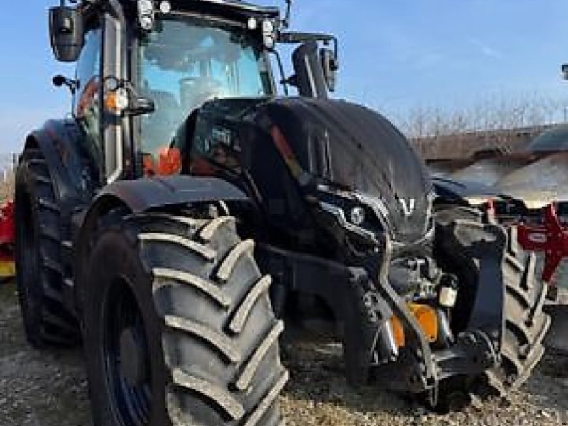 Traktor van het type Valtra T235 Diect, Gebrauchtmaschine in Muespach (Foto 1)