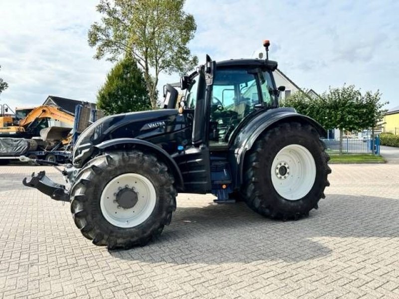 Traktor del tipo Valtra T235 Direct Smart Touch TWINTRAC! 745 HOURS, Gebrauchtmaschine en Marknesse (Imagen 10)