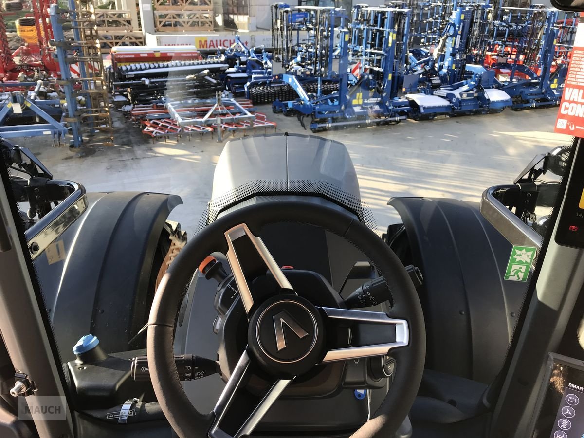 Traktor del tipo Valtra T235 Direct, Neumaschine en Burgkirchen (Imagen 14)