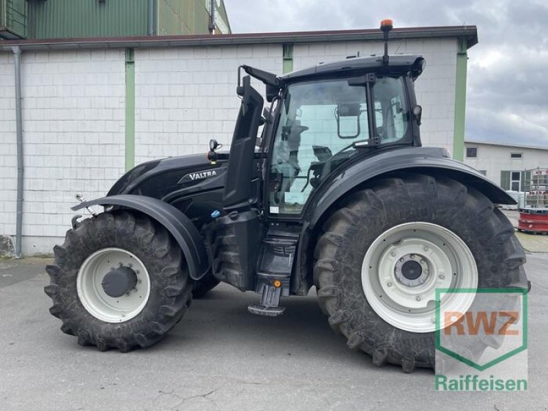 Traktor tipa Valtra T235D, Vorführmaschine u Lorsch (Slika 1)