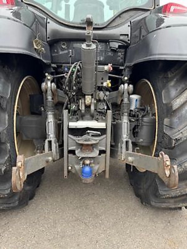 Traktor van het type Valtra T254 VERSU, Gebrauchtmaschine in Sainte-Croix-en-Plaine (Foto 7)