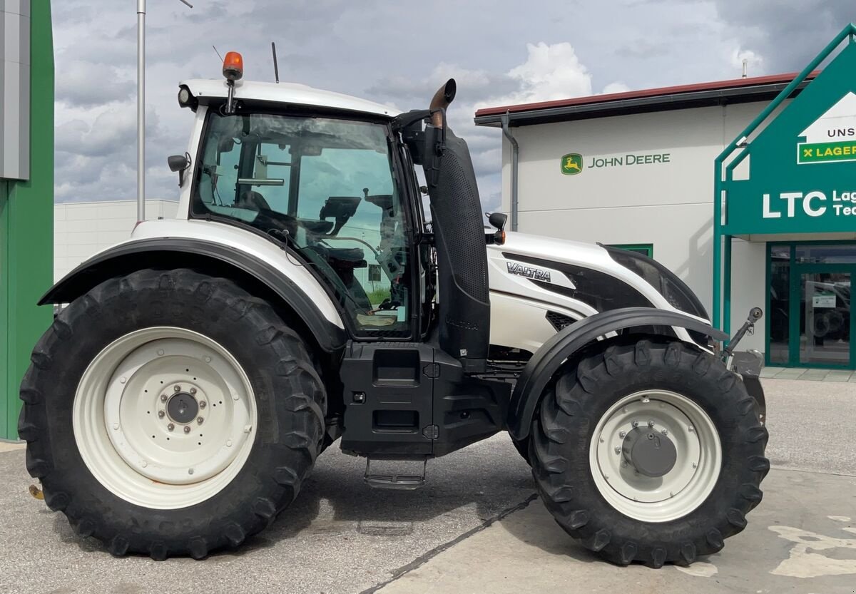 Traktor typu Valtra T254 Versu, Gebrauchtmaschine w Zwettl (Zdjęcie 9)