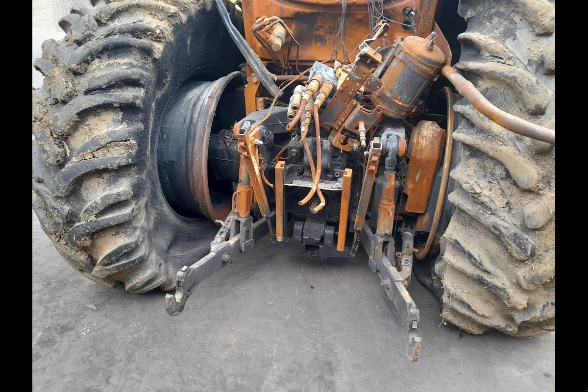 Traktor van het type Valtra T254, Gebrauchtmaschine in Viborg (Foto 5)