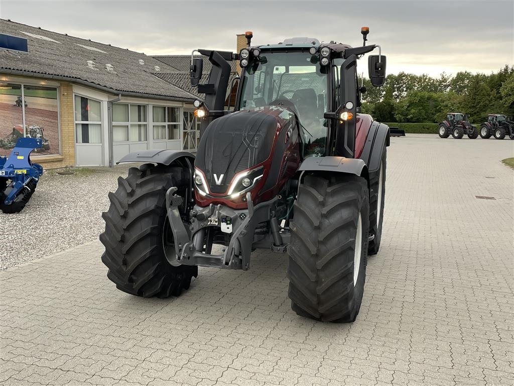 Traktor typu Valtra T255 Versu, Gebrauchtmaschine v Nimtofte (Obrázek 2)