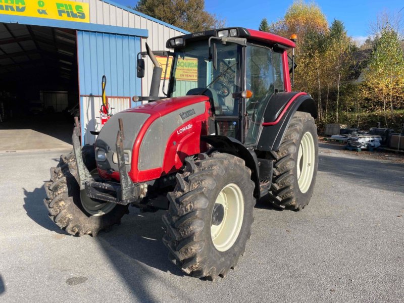 Traktor of the type Valtra Tracteur agricole N101 Valtra, Gebrauchtmaschine in LA SOUTERRAINE