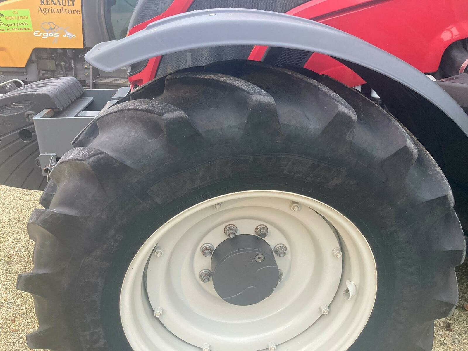 Traktor van het type Valtra TRACTEUR N 154 ACTIVE, Gebrauchtmaschine in PONTIVY (Foto 8)