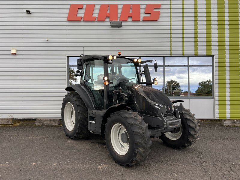 Traktor del tipo Valtra TRACTEUR VALTRA G105, Gebrauchtmaschine In Gannat (Immagine 1)