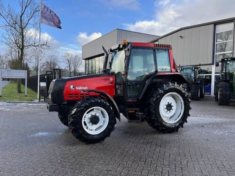 Traktor of the type Valtra Valmet 6200, Gebrauchtmaschine in Marknesse (Picture 1)