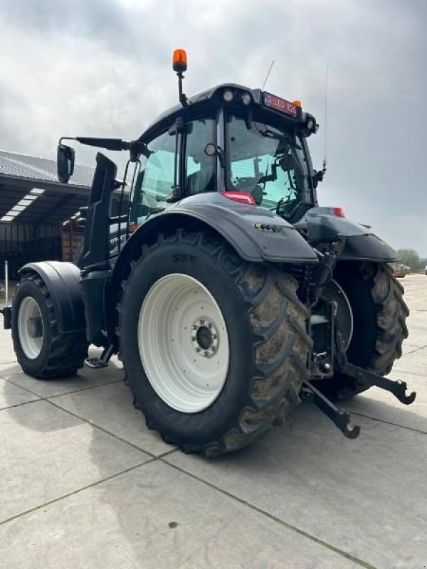 Traktor du type Valtra VALTRA T234 Direct Poste inversé GPS, Gebrauchtmaschine en Sorée (Photo 3)