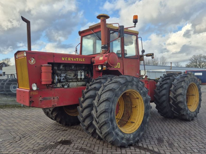 Traktor del tipo Versatile 800, Gebrauchtmaschine In Klazienaveen (Immagine 1)