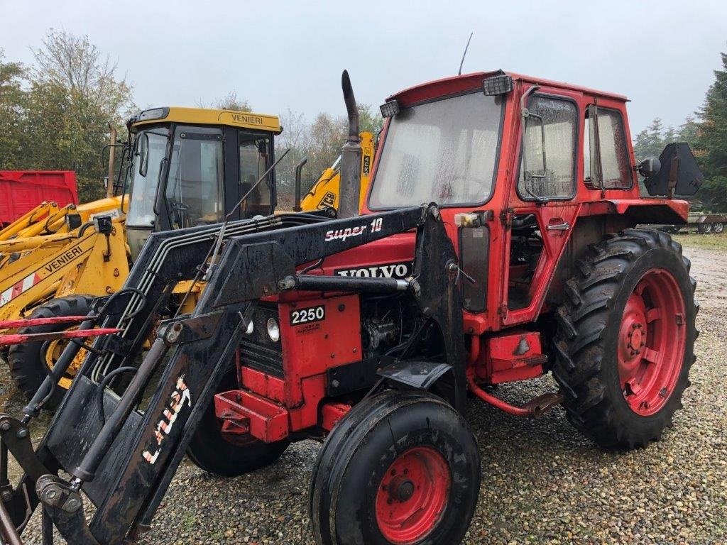 Traktor za tip Volvo 2250 Med Chief læsser, Gebrauchtmaschine u Tinglev (Slika 6)