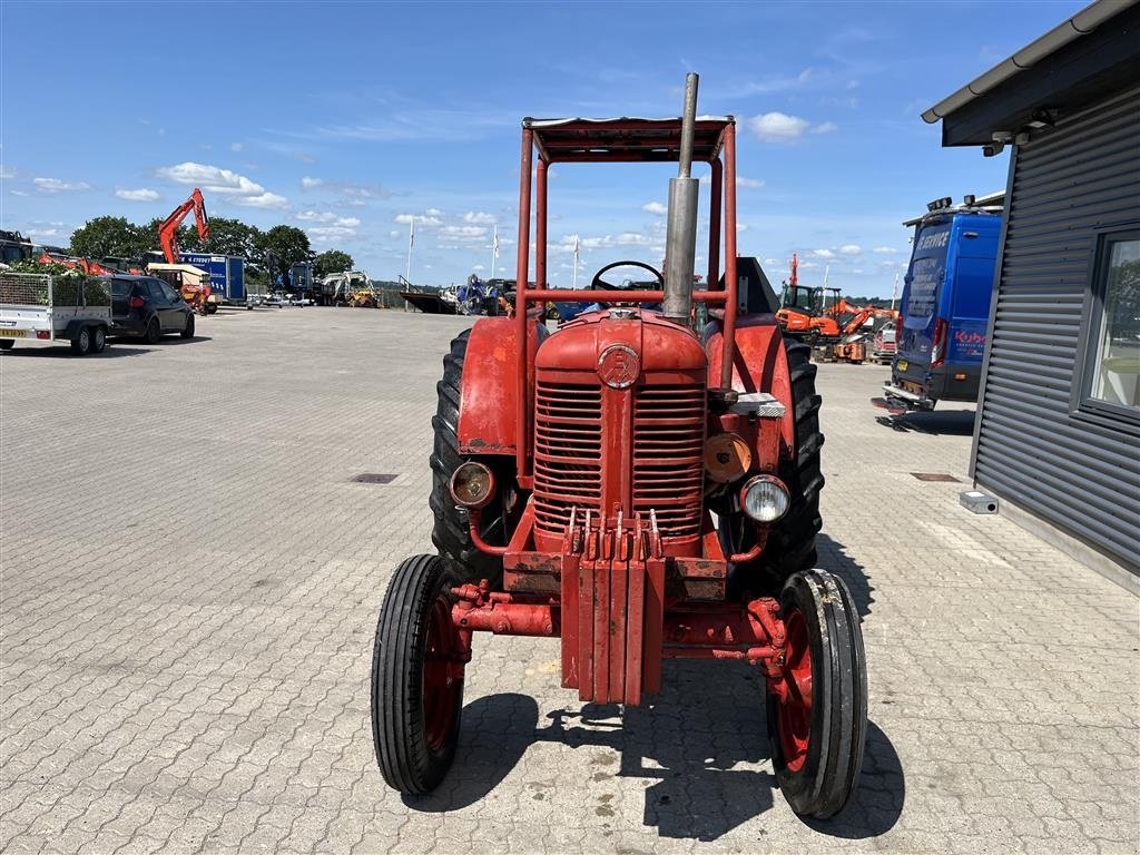 Traktor Türe ait Volvo Volvo Diesel Veteran traktor, Gebrauchtmaschine içinde Rønnede (resim 3)