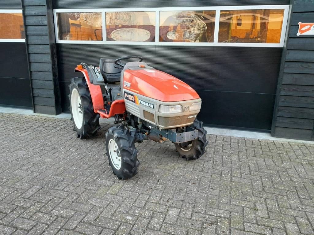 Traktor des Typs Yanmar F 180 minitrekker stuurbekrachtiging, Gebrauchtmaschine in Ederveen (Bild 4)