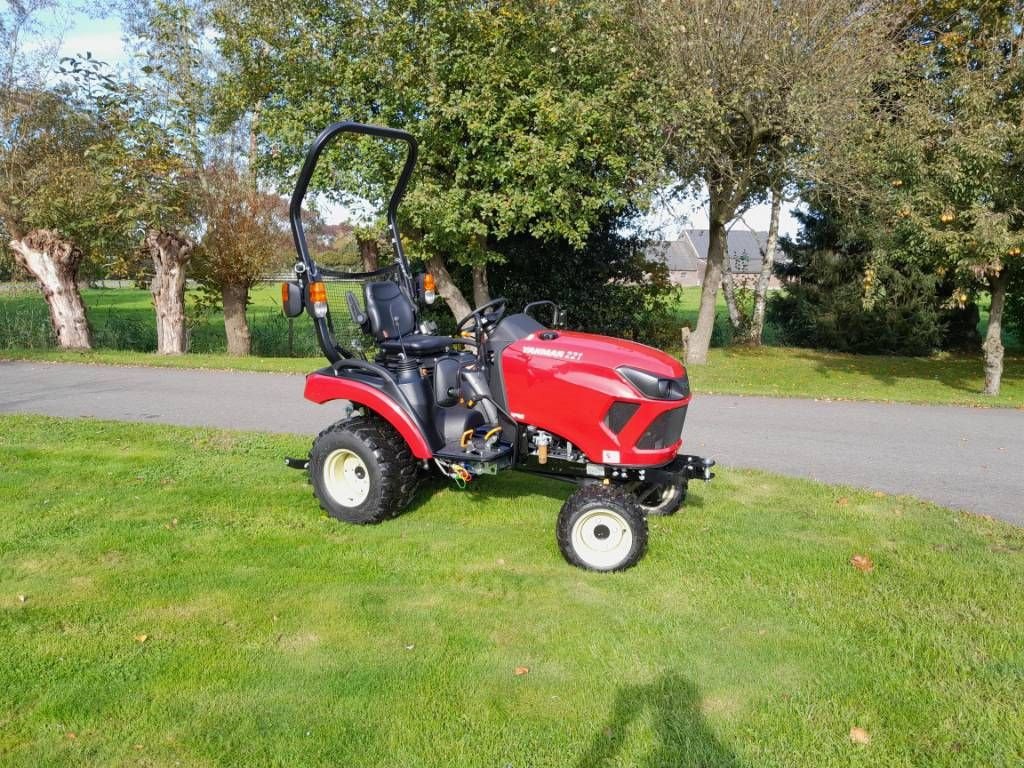 Traktor del tipo Yanmar SA 221 HST DEMO trekker tractor hydrostaat, Gebrauchtmaschine In Ederveen (Immagine 9)